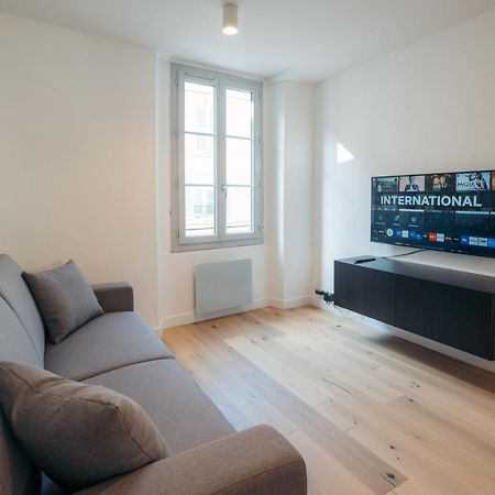 A Modern Flat In The Center Of Fontainebleau Lejlighed Eksteriør billede