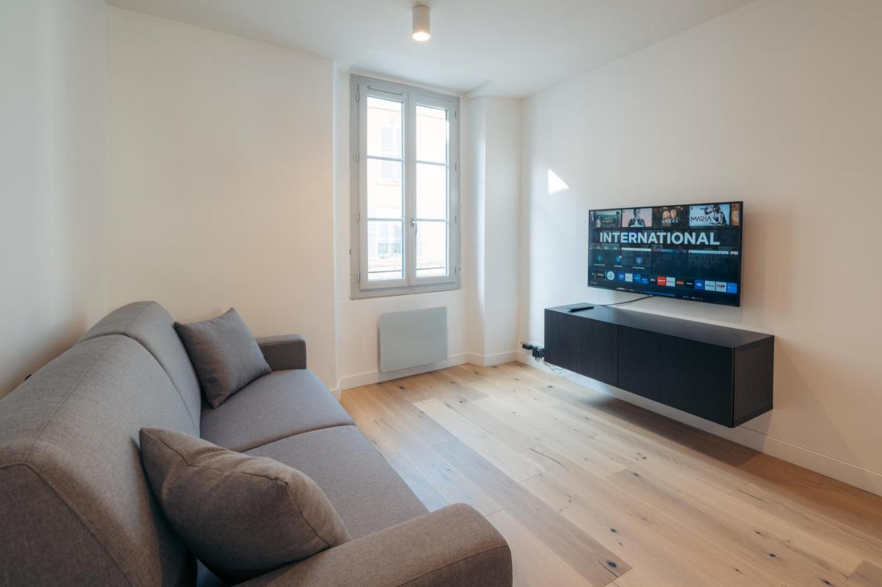 A Modern Flat In The Center Of Fontainebleau Lejlighed Eksteriør billede